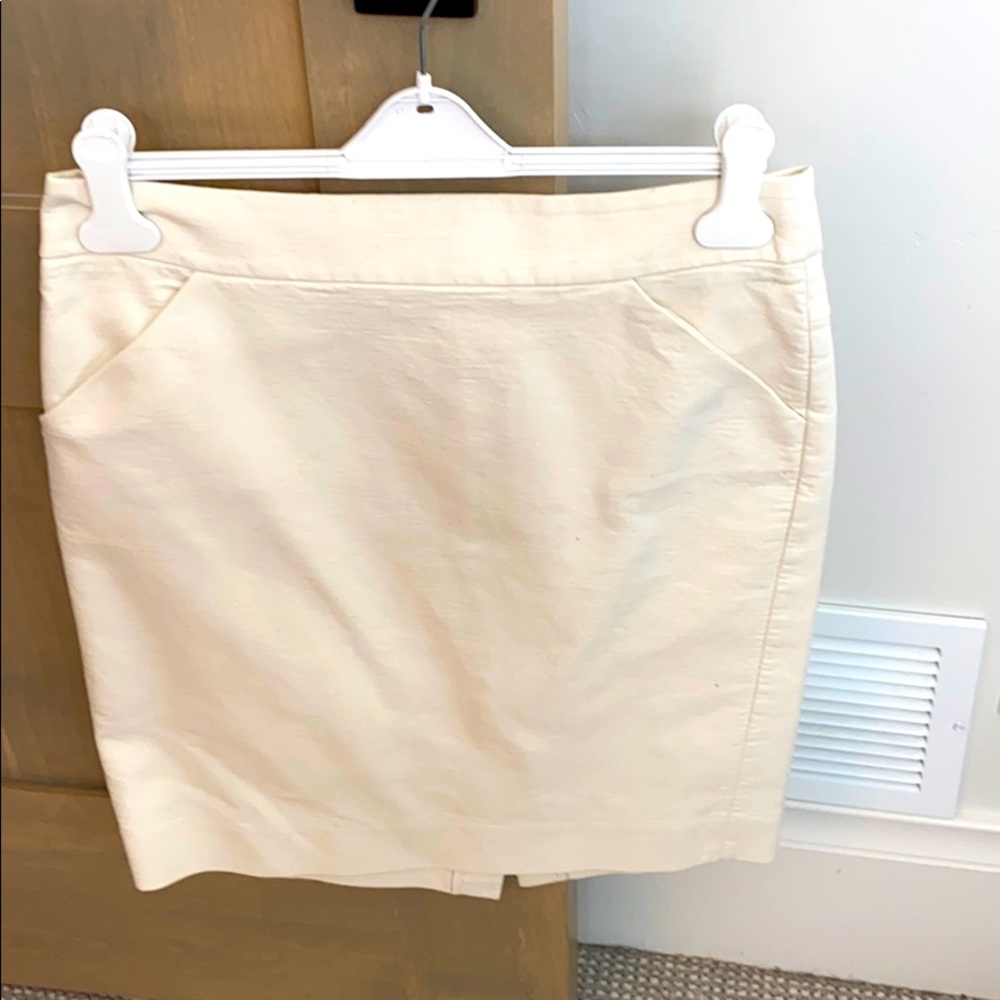 Pencil skirt